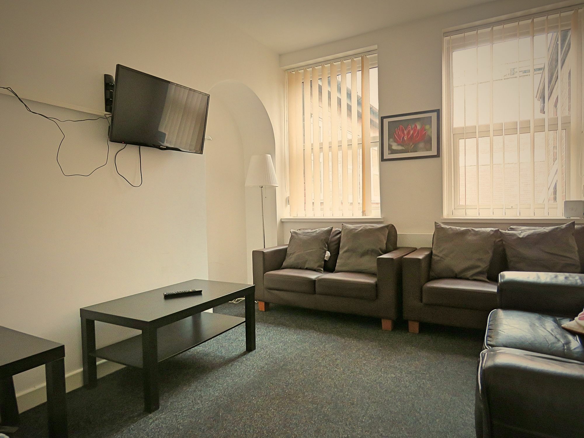 Harley Serviced Apartments - West Street 6 Bedrooms เชฟฟิลด์ ภายนอก รูปภาพ